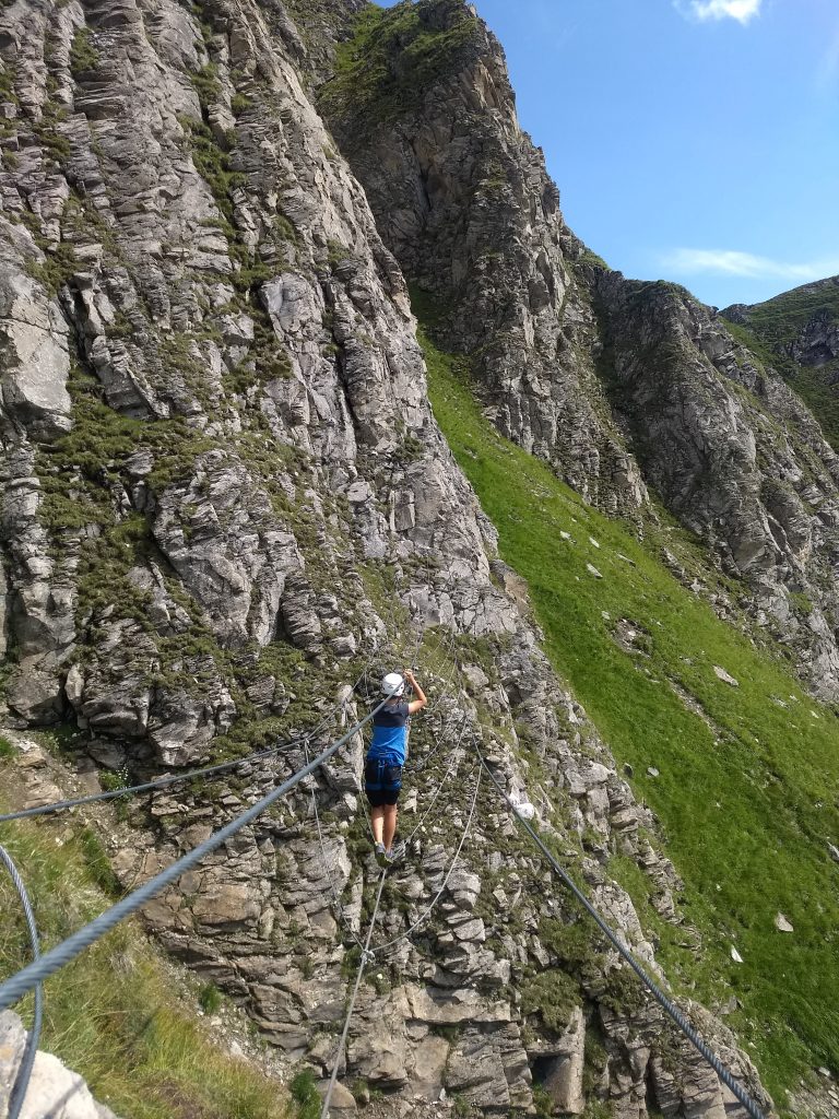 Seilbrücke im Klettersteig Mauskarspitze. Foto: Nikolaus Vogl