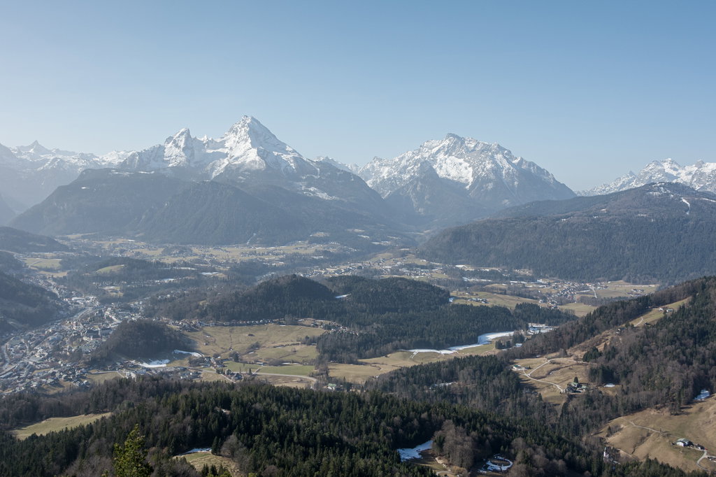 Watzmannblick vom Gipfelkreuz. Foto © Sepp Wurm 