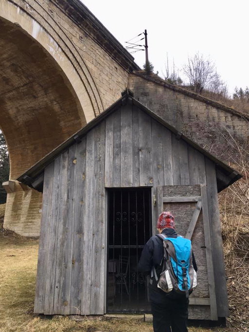 Bahnarbeiterhäuschen. Fotos Veronika Schöll
