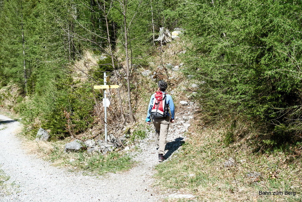 Abbiegen in den Fadenweg. Foto Martin Heppner