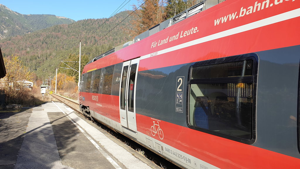 Bequeme Anreise mit der Bahn. Foto: Markus Büchler