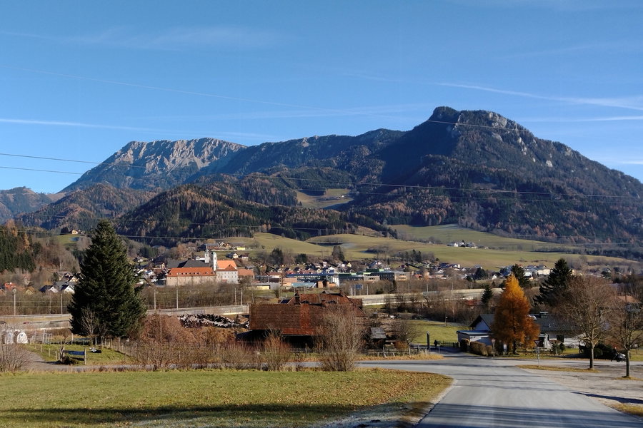 Blick zurück auf Mautern. Foto: Martin Heppner
