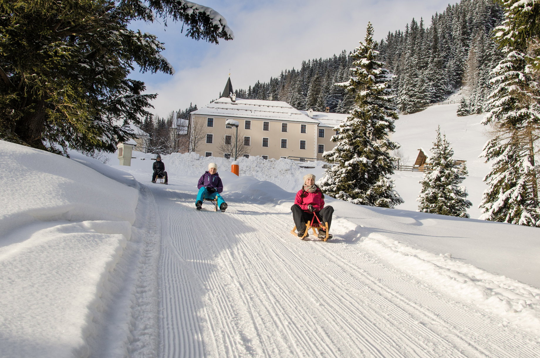 Titelbild Waldrast Rodeln. Foto: Tourismusverband Wipptal