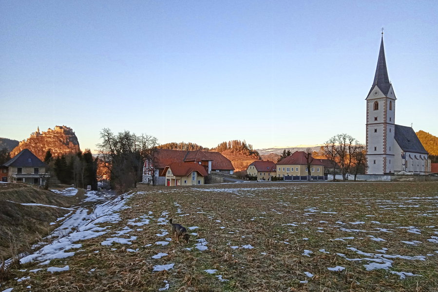 Burg Hochosterwitz von St. Sebastian  aus gesehen. Foto: Birgit Frank