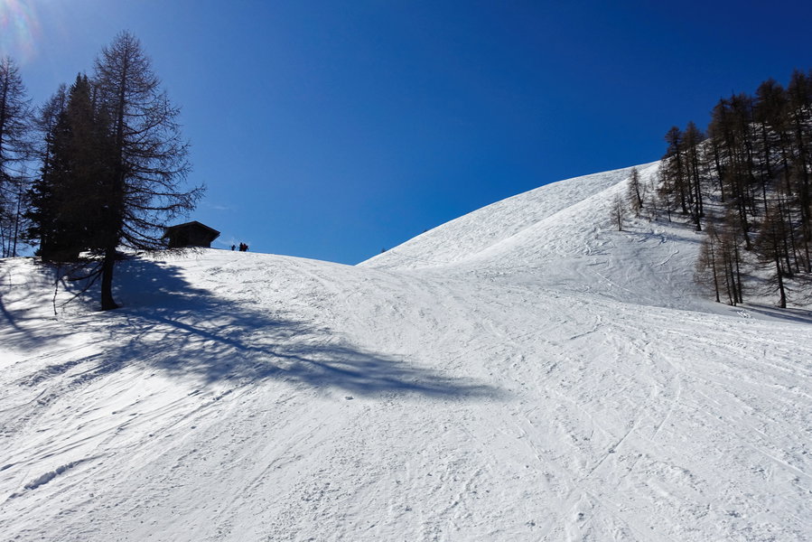 Die alte Piste führt nach Heiligengeist ins Tal. Foto: Martin Heppner