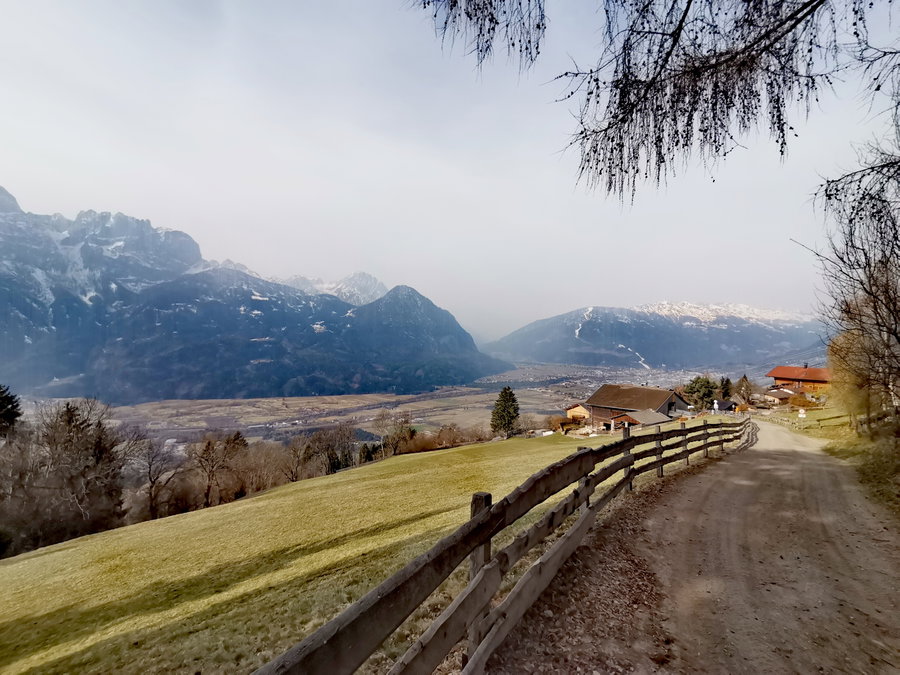 Blick zurück nach Stronach und zum Lienzer Talboden. Foto Veronika Schöll