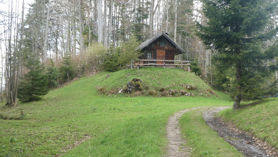 Knusper-Jagdhüttchen. Foto Karl Plohovich