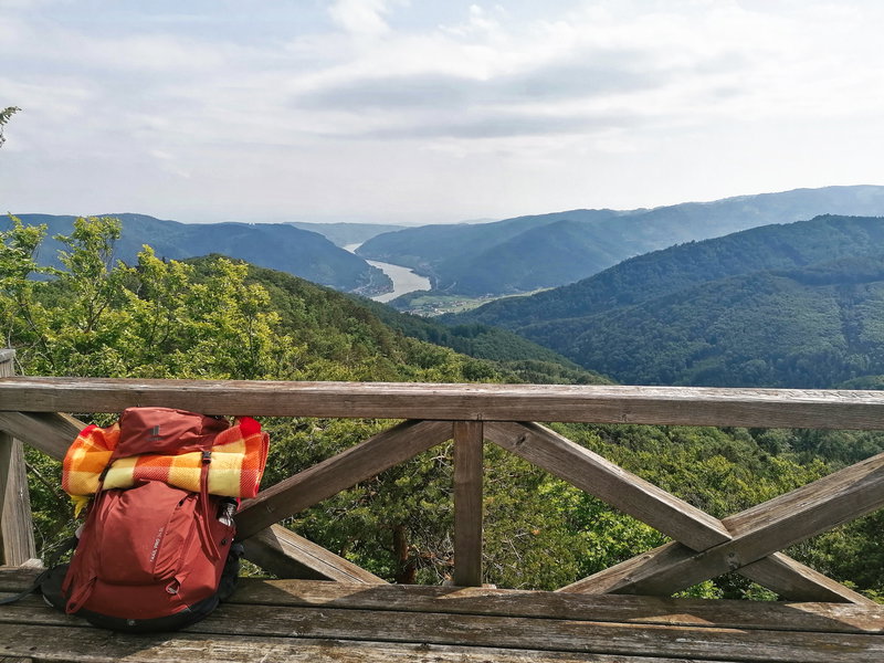 Endlich ein Ausblick: Auf der Josef-Gruber-Warte. Foto: Sarah Pallauf