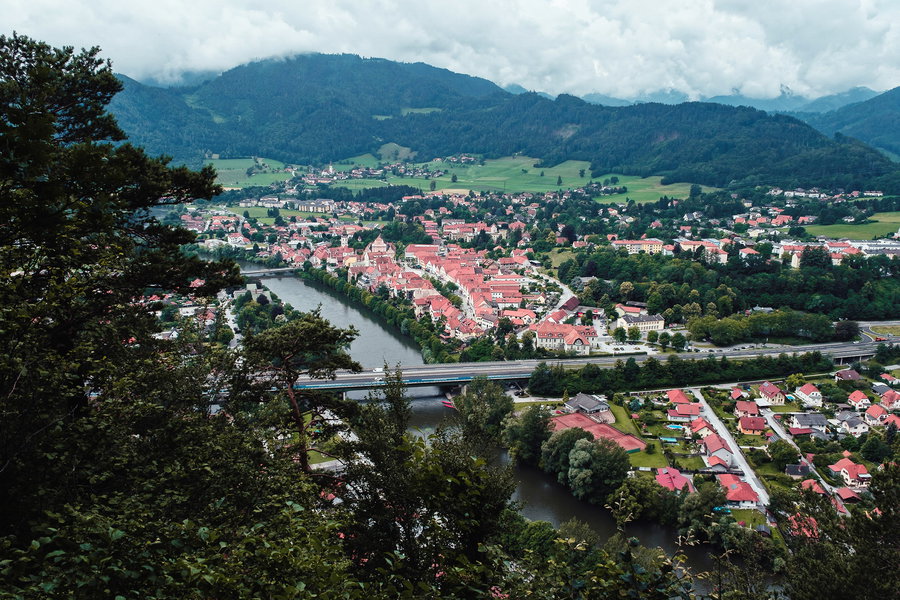 …von hier bietet sich ein toller Blick auf Frohnleiten. Foto: Stefan Galler