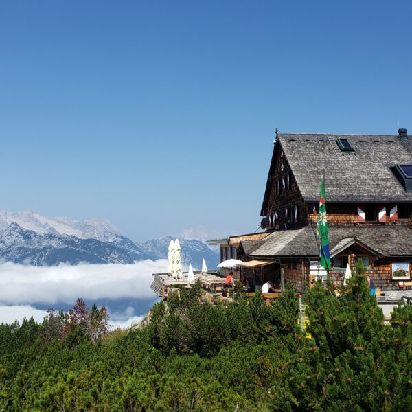 Peter Wiechenthaler Hütte. Foto AV Saalfelden