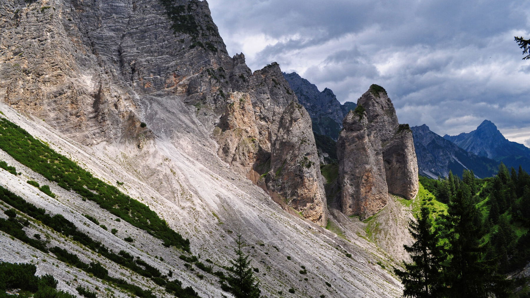 Die Drei Türme aus Brekziengestein. Foto: Norman und Lisa