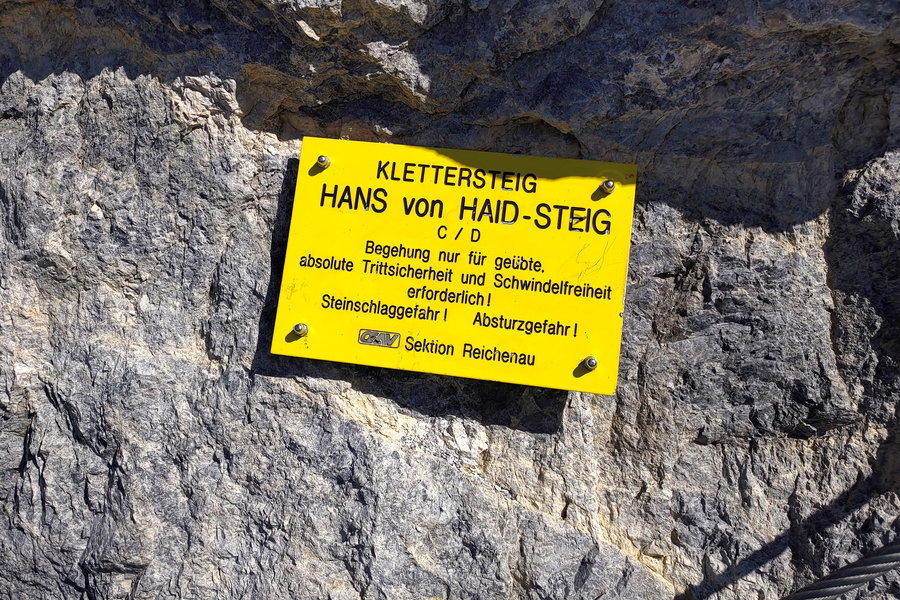 Einstiegstafel am Haidsteig. Foto: Simon Widy