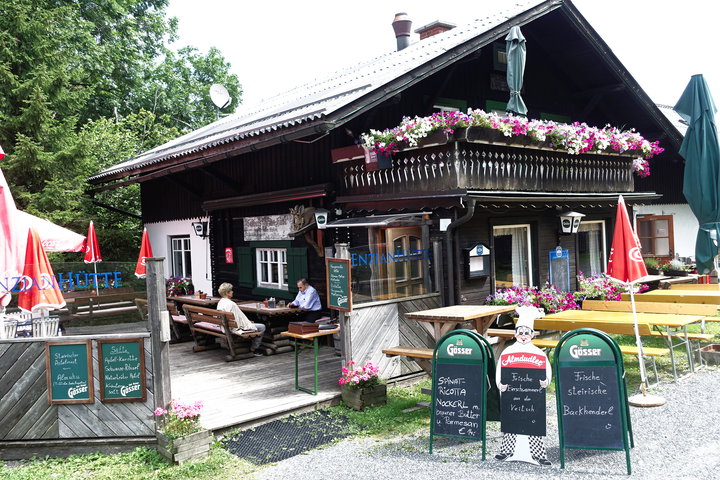 Enzianhütte. Foto: Gerold Petritsch
