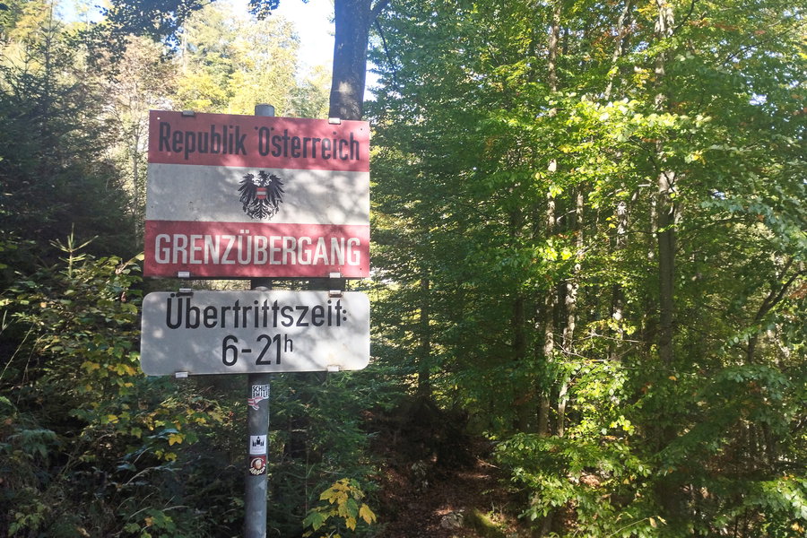 Grenzübergang oberhalb von Schleching – nachts wird offenbar noch geschmuggelt. Foto: Nikolaus Vogl