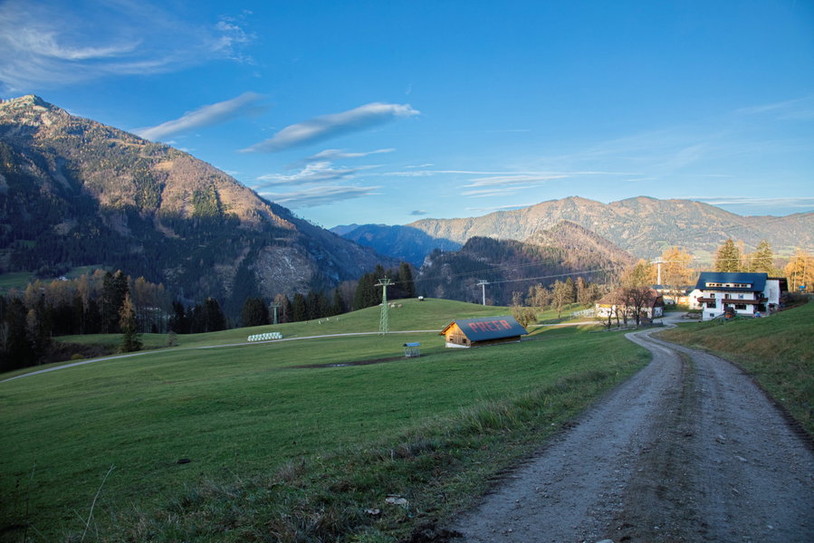 Weg Richtung Berghof Sturmgut. Foto: Eva Maria Ginal