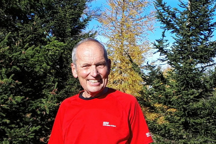 Bergauf zur Schwarzenberg-Aussicht 3. Foto: Gerold Petritsch