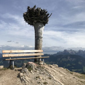 Überschreitung des belebten Kitzbüheler Horns