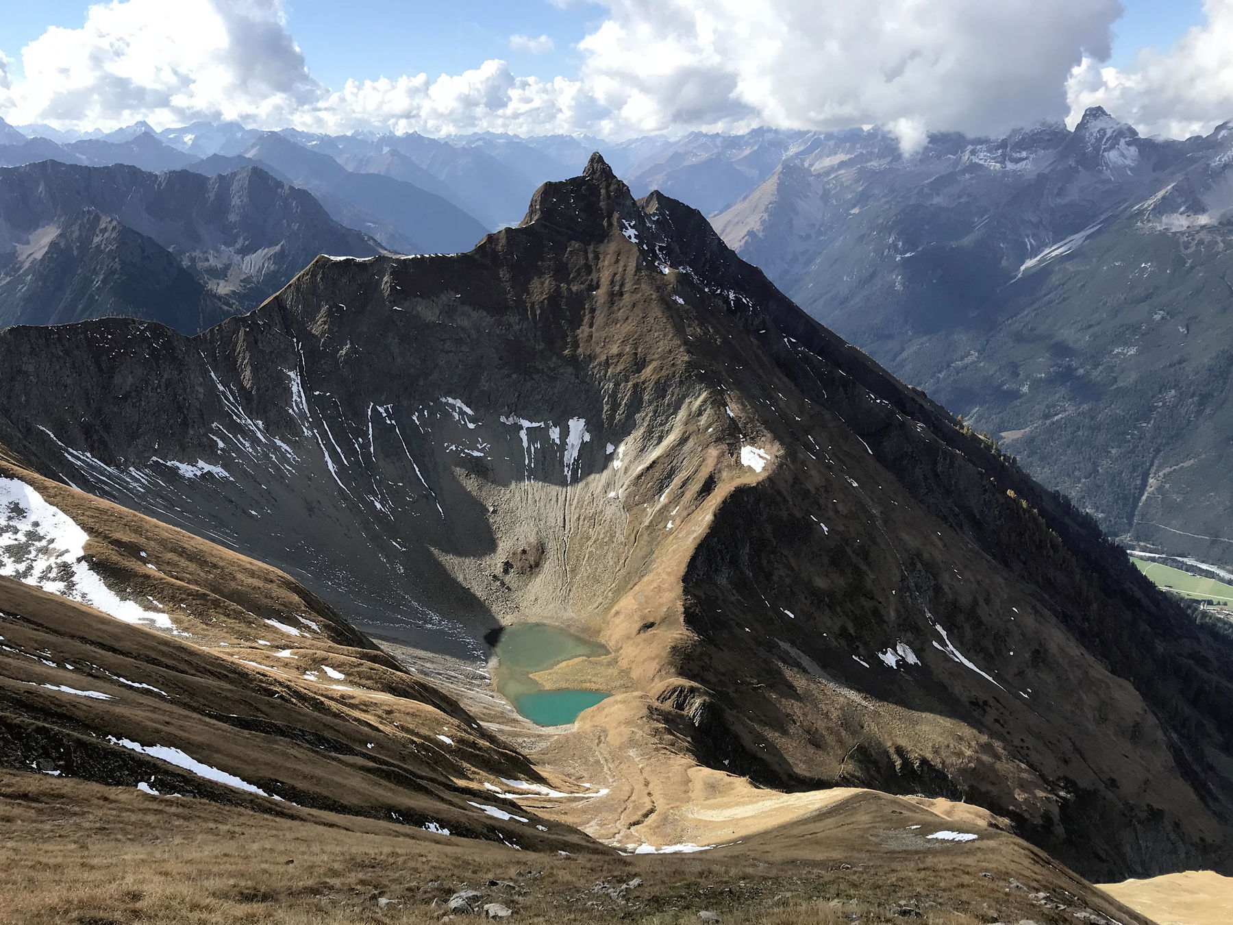 Auf unbekannten Wegen über die Kreuzspitzen schreiten