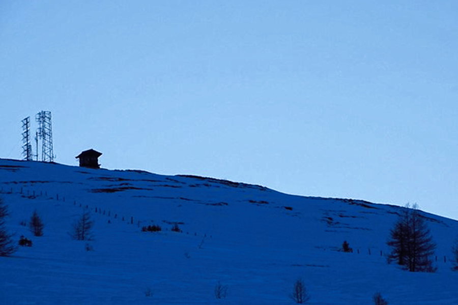 Sendestationen findet man hier an jeder Ecke, bzw. an jedem Gupf! Foto: Protect Our Winters Austria