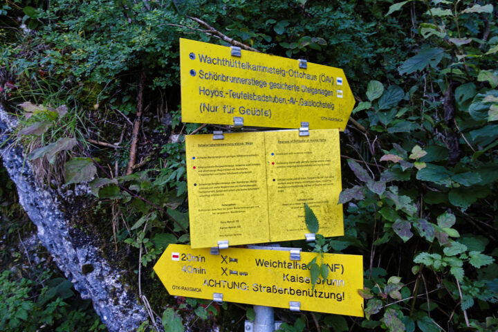 Komplex beschildert am Beginn des Zustiegs. Foto: Alpenverein Edelweiss