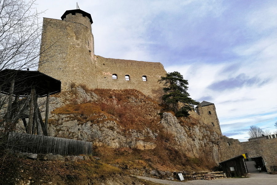 Araburg. Foto: Sarah Pallauf