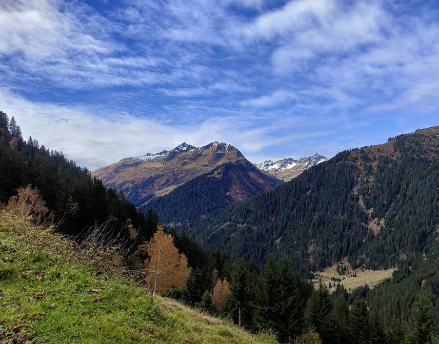 Blick nach Westen in den wilden Verwall; Foto: Simon Widy