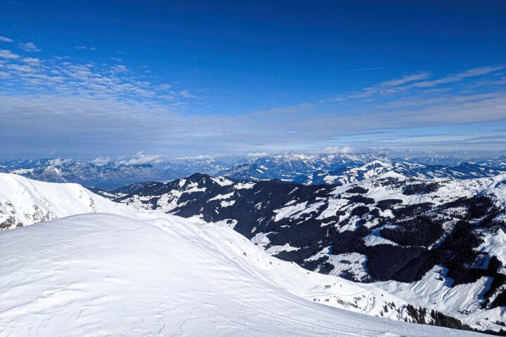 Eine tolle Rundumsicht, sogar den Boden des Inntals erspäht man in der Ferne 2. Foto: Thomas Obermair, Protect Our Winters Austria