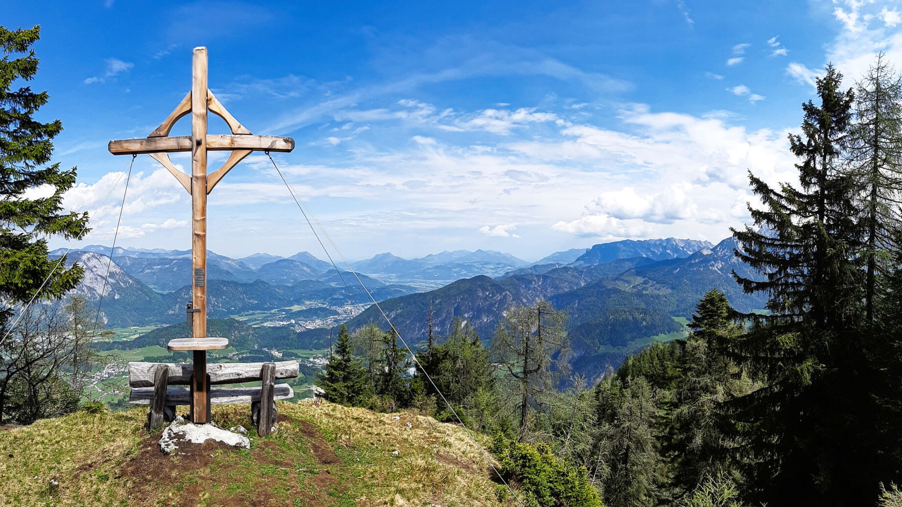Schwoicher Kreuz (1.541 Meter). Foto: Konrad Gwiggner