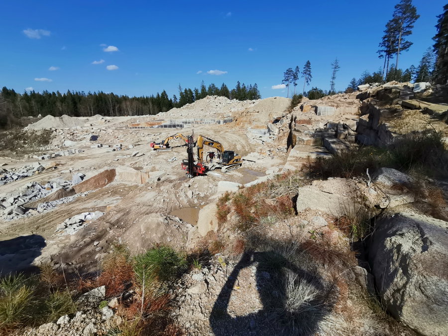 Granitsteinbruch. Foto Veronika Schöll
