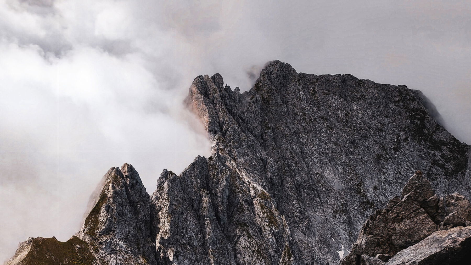 Wilde Felsformationen am Wilden Kaiser. Foto: Simon Widy