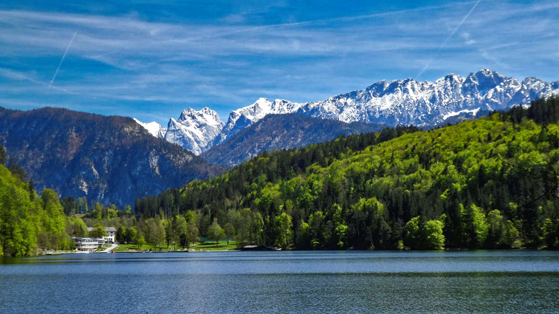 Blick vom Westufer auf das Seebad Hechtsee. Foto: Eva Maria Ginal