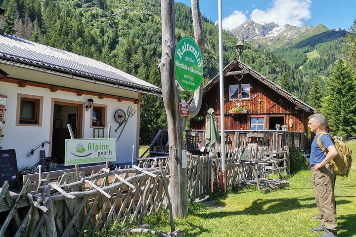 Am Weg zur Raineralm. Foto Veronika Schöll