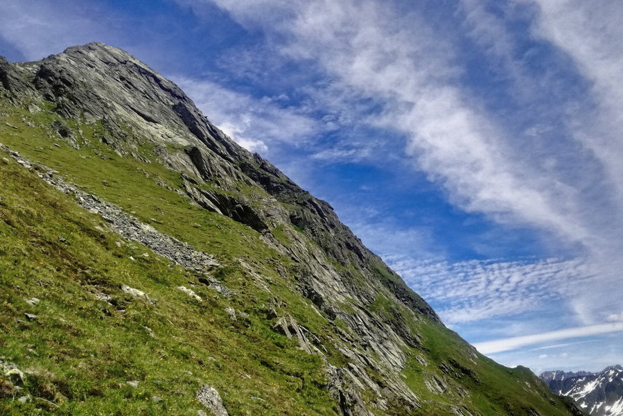 Durch und über diese Felsen führt der Pfad. Foto: Norman und Lisa