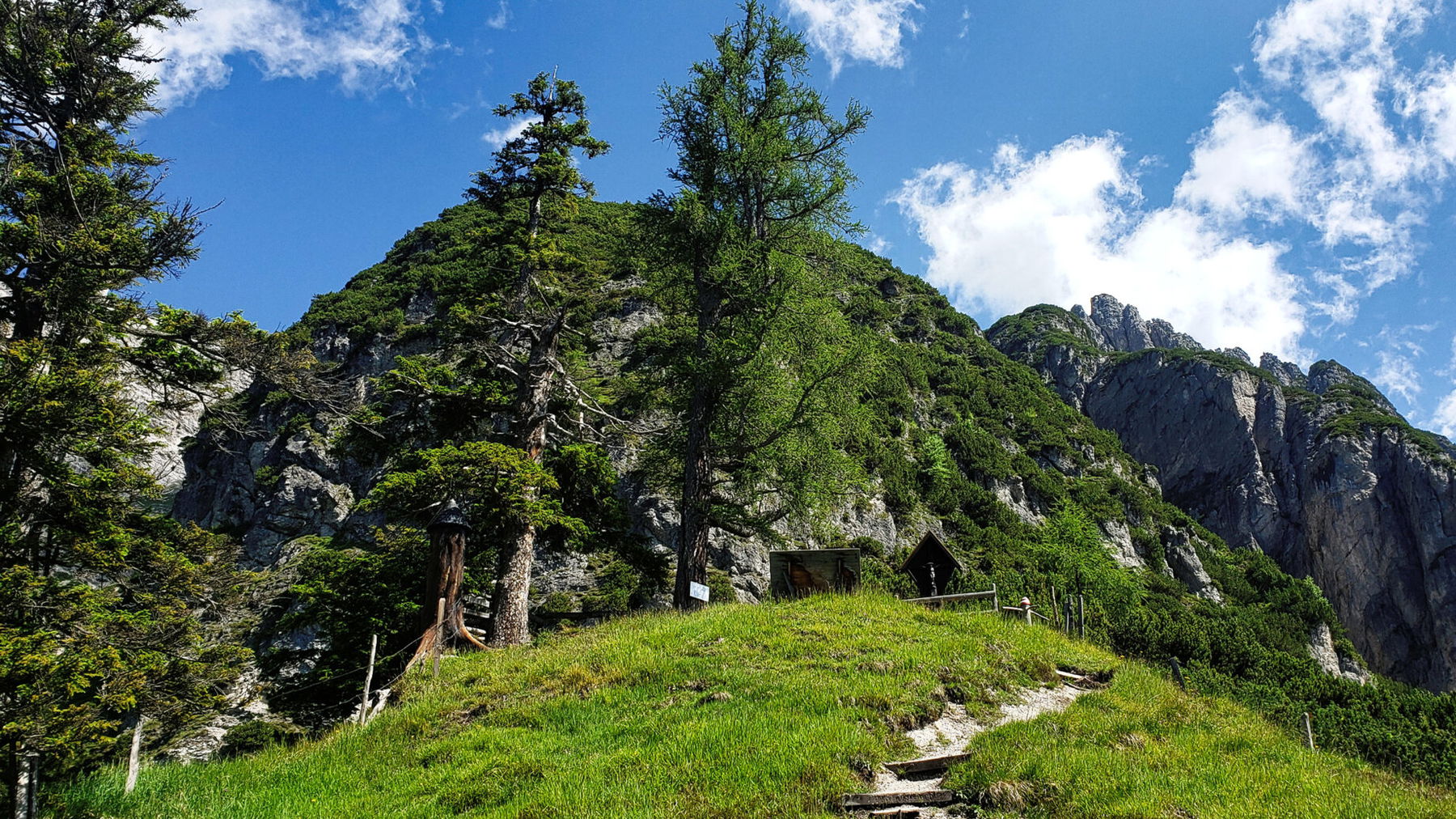 Rastplatz am Riedlspitz. Foto: Alpenverein Saalfelden