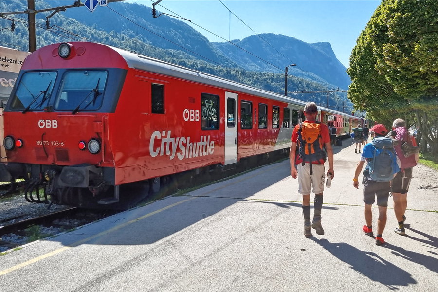 In Jesenice steigen wir in die S5 nach Villach um. Foto: Martin Heppner