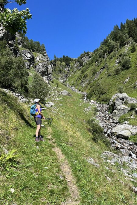Schöner Abstieg ins Seebachtal. Foto Elisabeth Petfalski