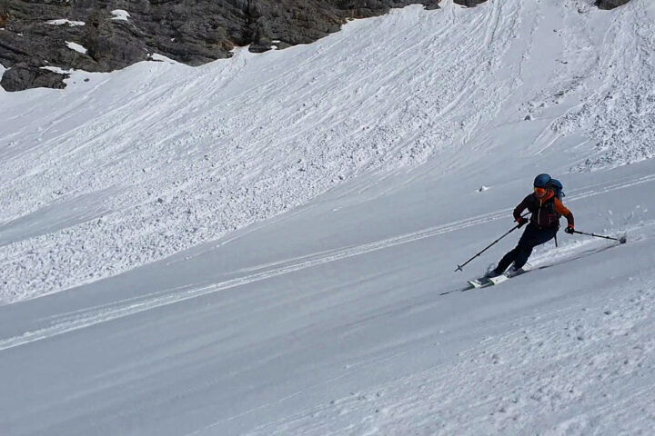 “Butterfirn” bei der Abfahrt im Schlauchkar 1. Foto: Niklas, POW AT