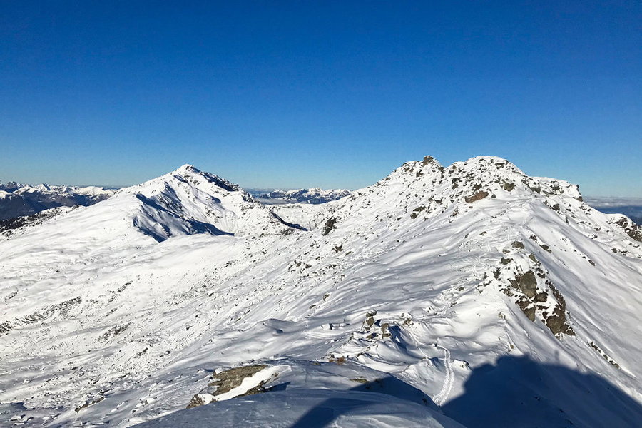 Ein Blick Richtung Norden auf den Pfaffenbichl und den Gilfert. Foto: David Kurz