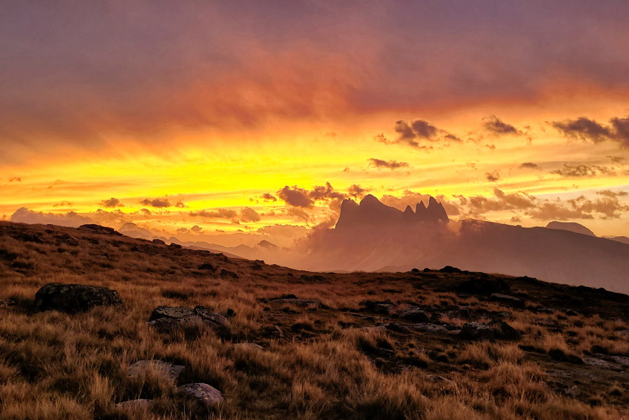 Sonnenaufgang in Außerraschötz. Foto: Konrad Gwiggner