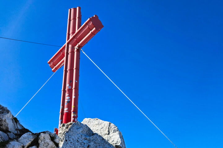 Gipfelkreuz. Foto: Mario Viehböck
