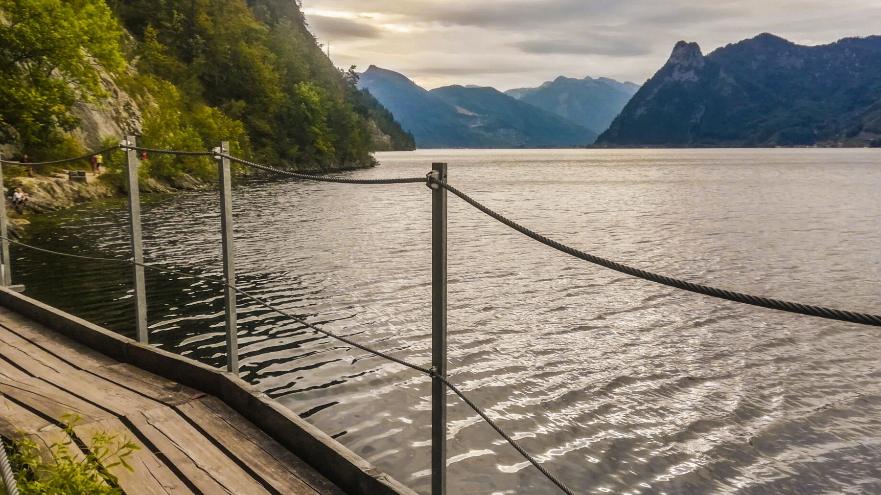 Der Miesweg mit Blick Richtung Ebensee. Foto: Veronika Lehner