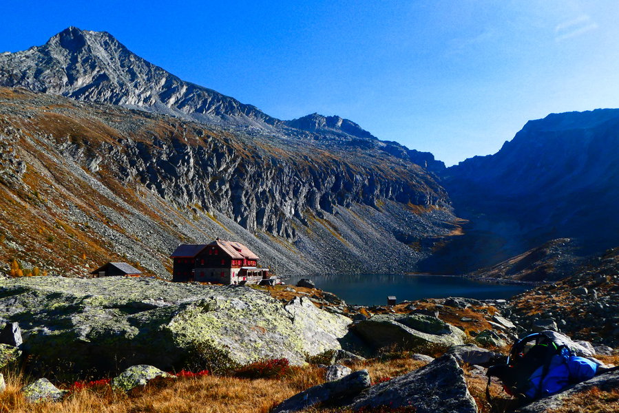 Ikone der Hohen Tauern – Arthur v. Schmid Haus, Dösener See, Säuleck. Foto: Karl Plohovich