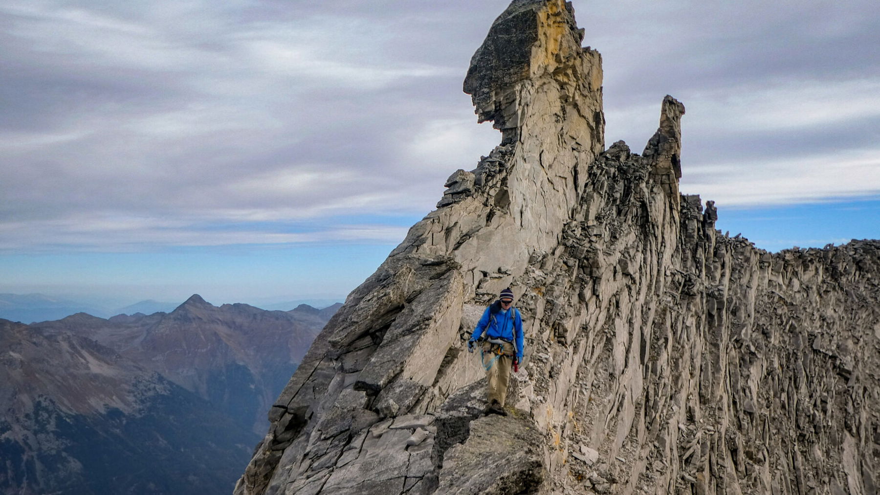 Steinerne (und nicht steinerne) Mannln. Foto: Karl Plohovich