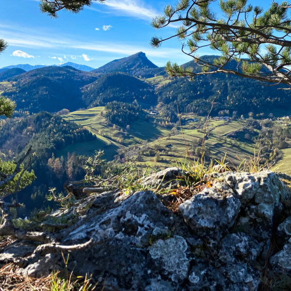 Dürre Wand, gesehen von den Balbersteinen. Foto: Peter Backé
