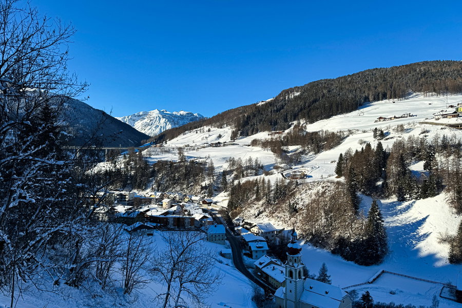 Blick auf Gries mit der Brennerautobahn im Hintergrund. Foto: Bernhard Walle