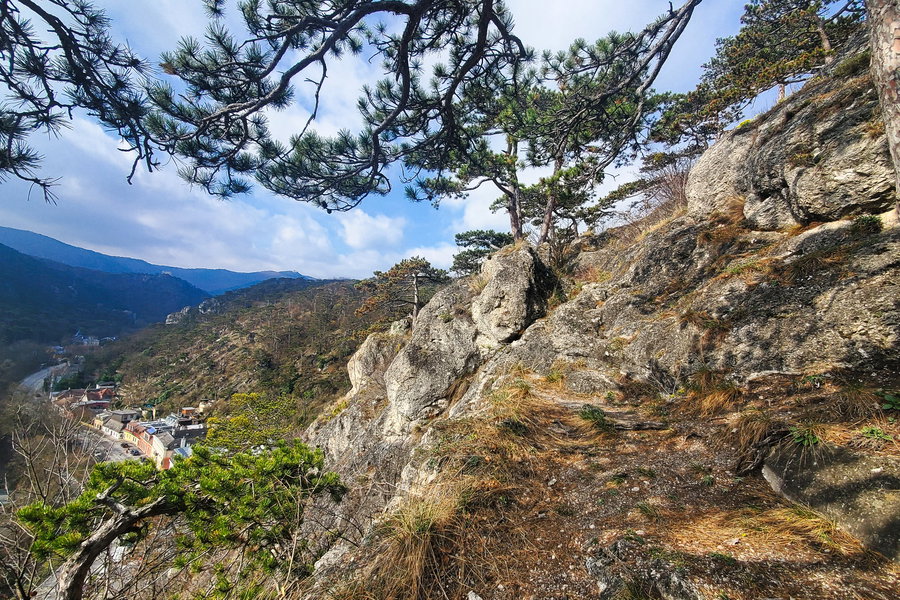 Ausblick am Weg zum Schwarzen Turm. Foto: Linda Prähauser