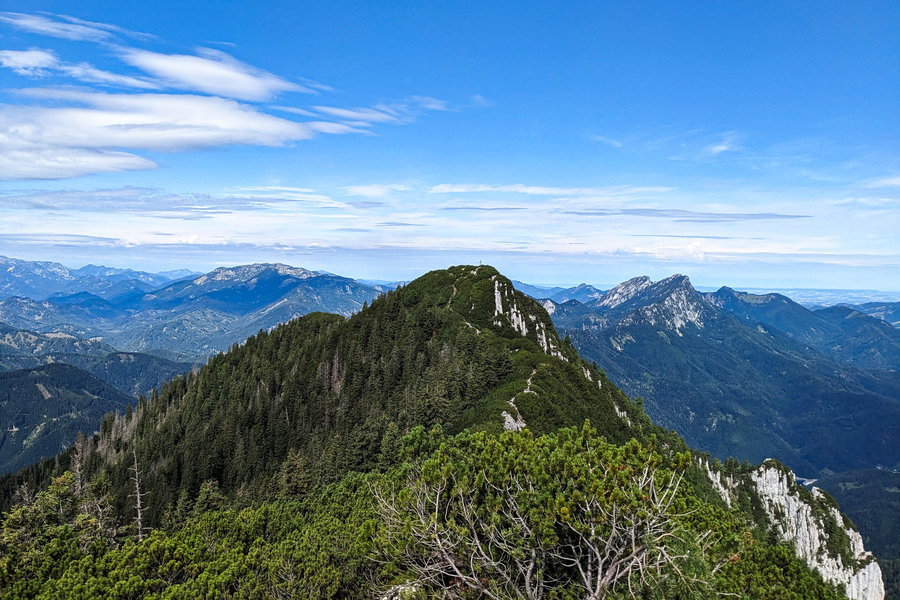 Bei solch einem Anblick kommt so viel Freude auf, ein herrlicher Grat! Foto: Thomas Obermair