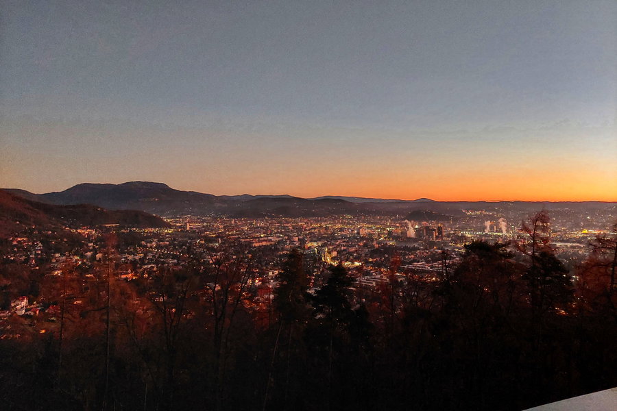 Aussicht auf den Schöckl und Graz. Foto: Alice Frischherz