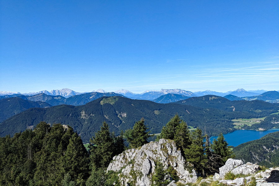 Fuschlsee und mehr Gebirgsgruppen in Salzburg, als wir benennen können. Foto: Thomas Obermair