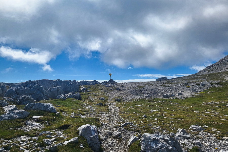 Bei diesem Sattel ist das Warscheneck mit einer halben Stunde angeschrieben. Foto: Anna, POW AT